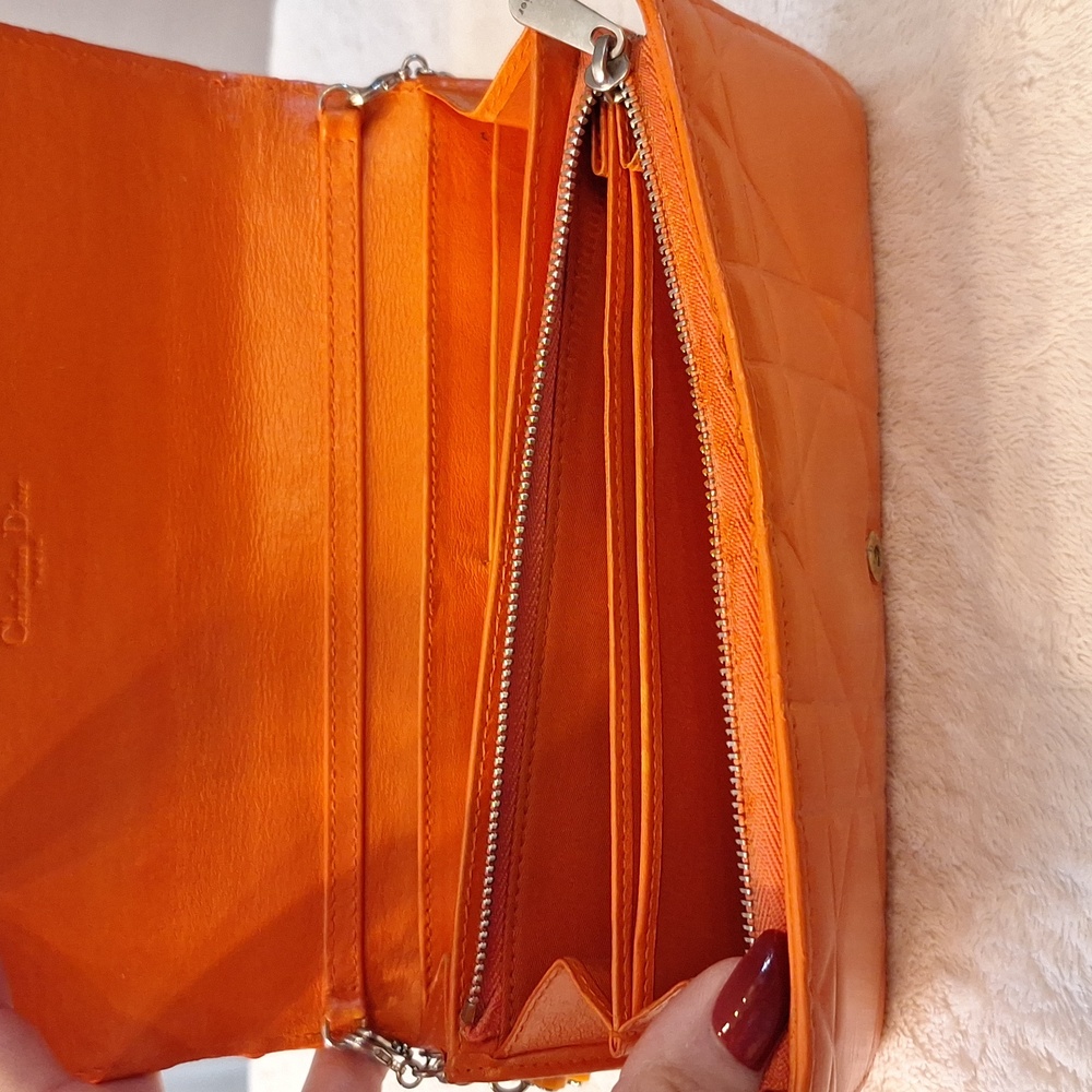 DIOR Vintage Wallet on Chain - Picture 2 of 16